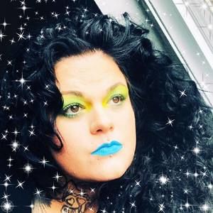 Meet your Posher, Margo